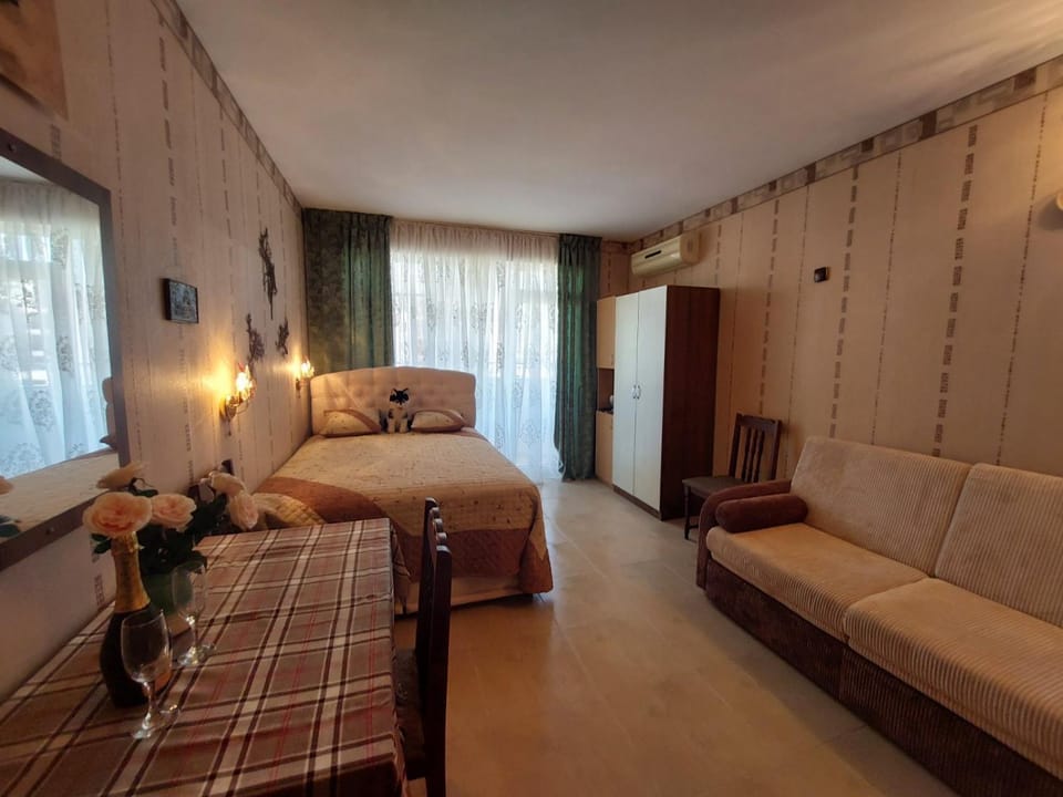 Студия в центре Солнечного берега Apartment in Sunny Beach