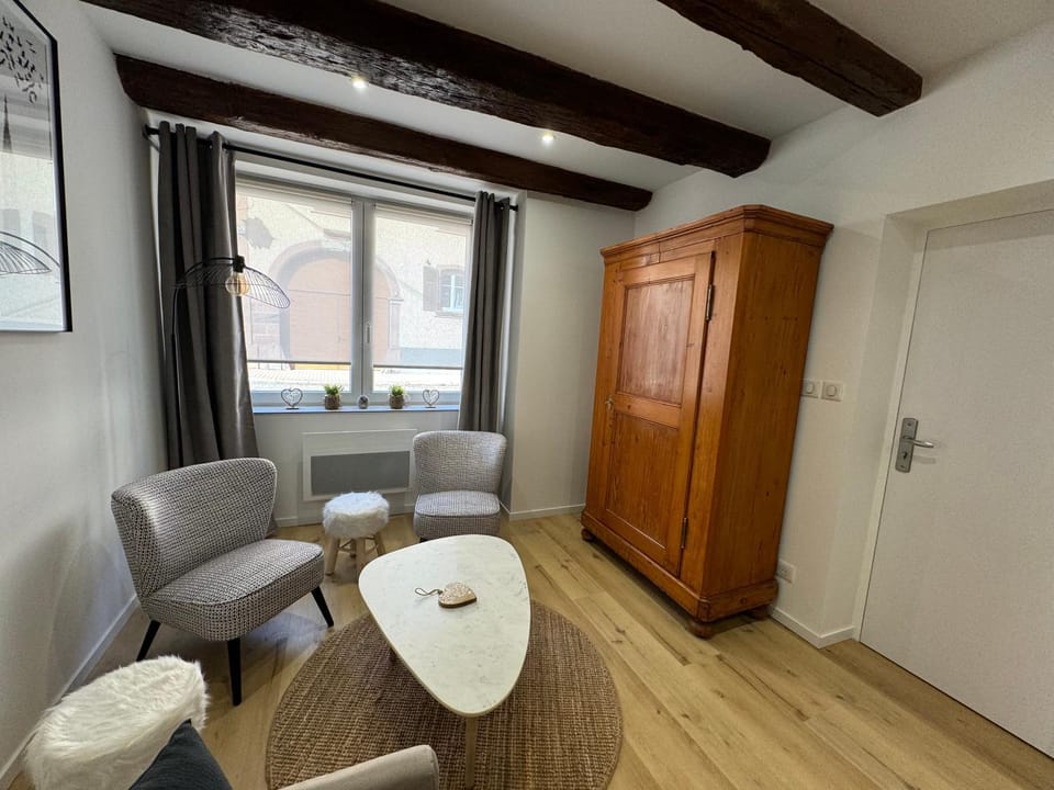 Seating area, wardrobe