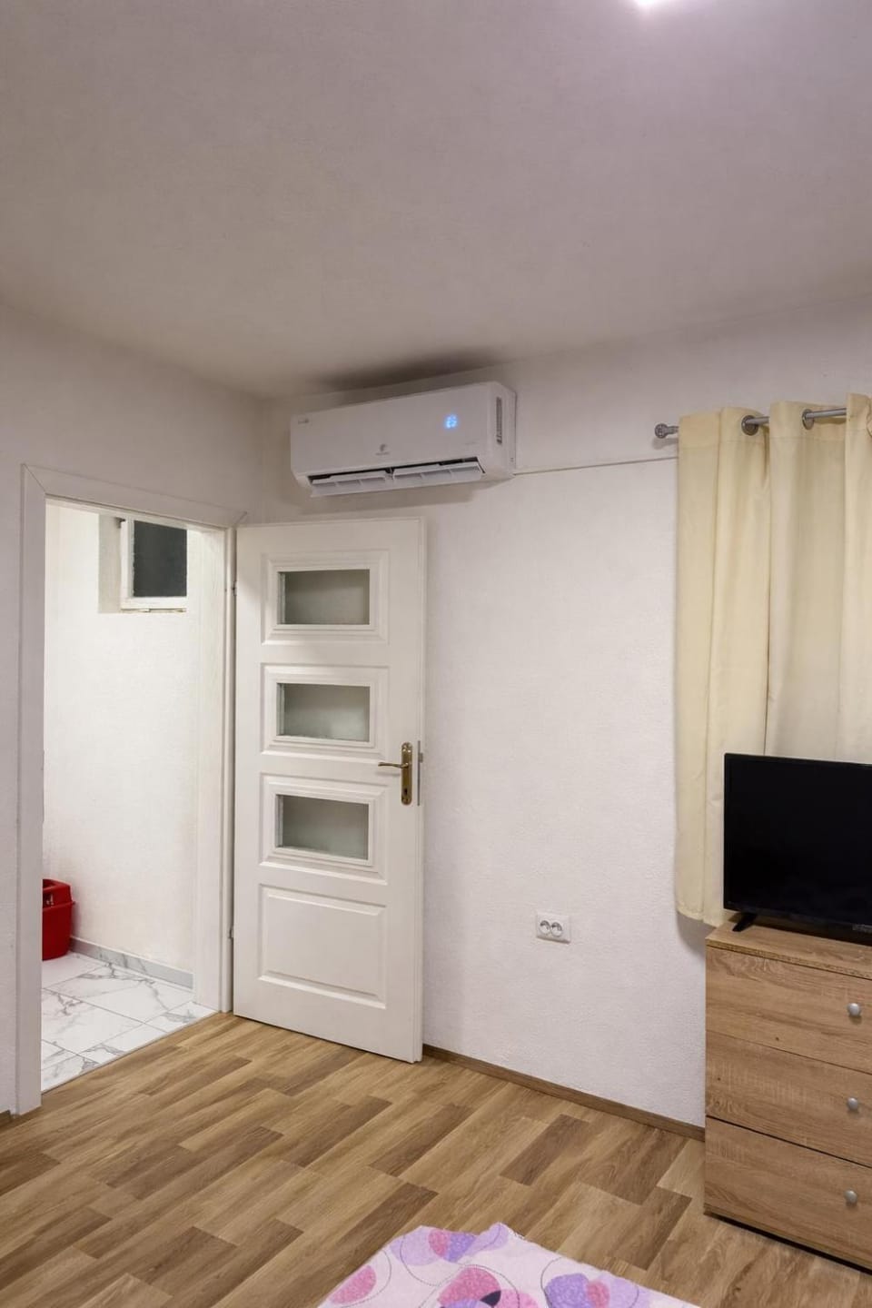 Living room, Bedroom