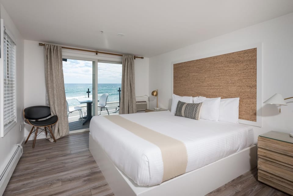 Bed, Natural landscape, Bedroom