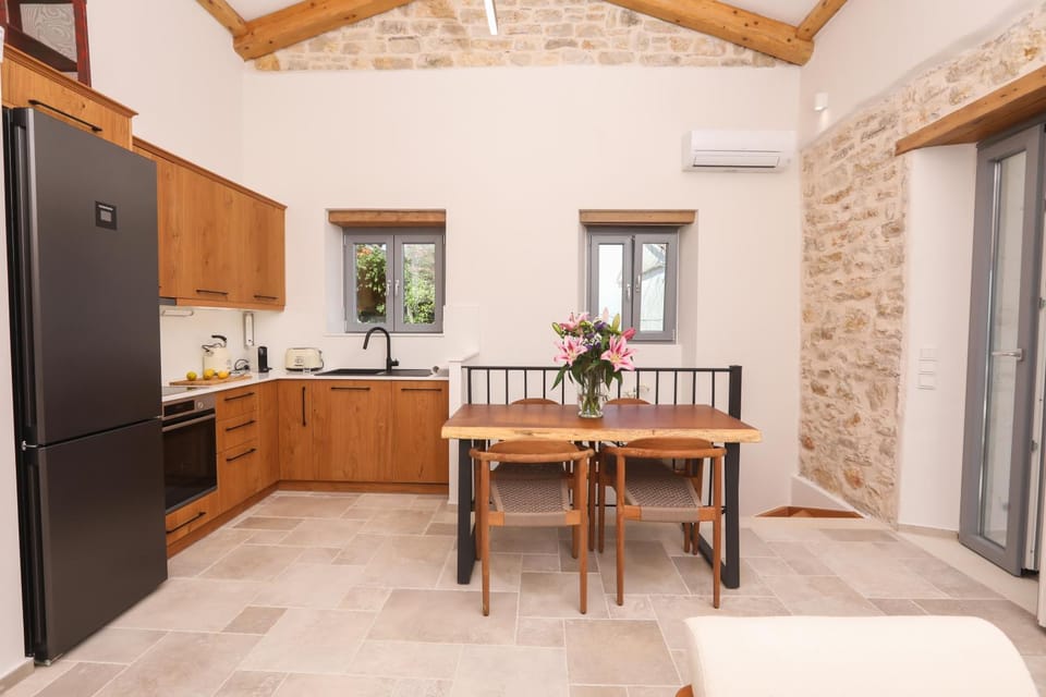 Villa Wood&Stone Villa in Corfu, Greece