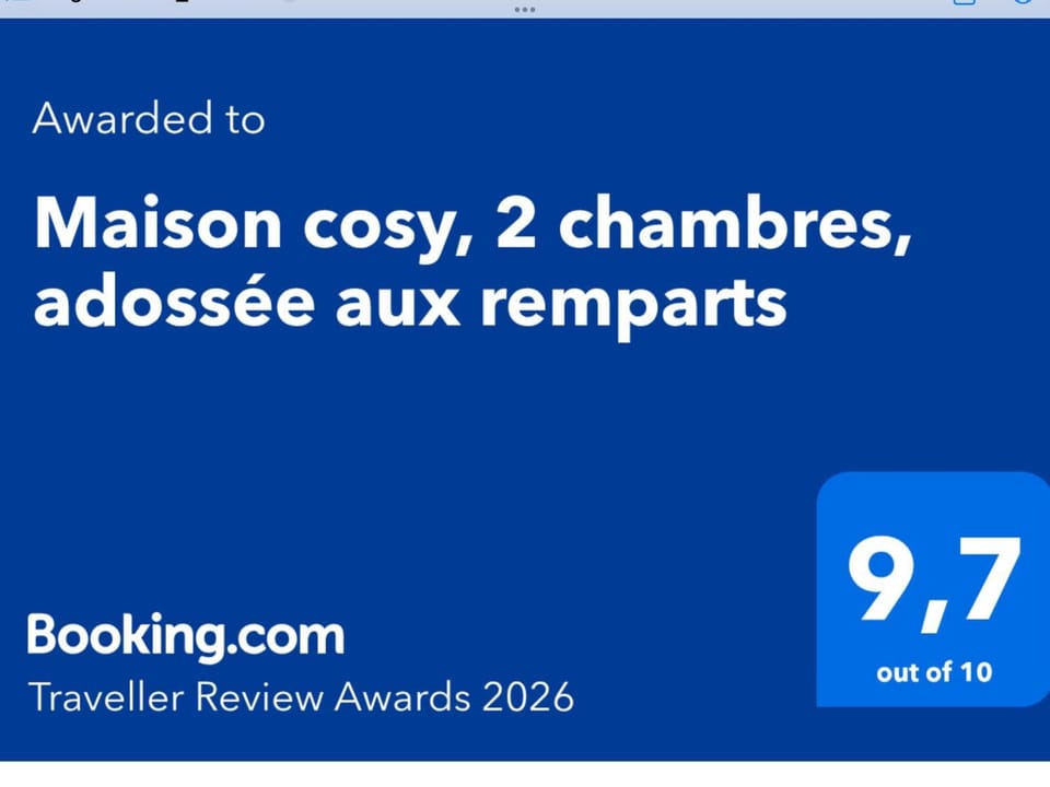 Maison cosy, 2 chambres, adossée aux remparts House in Le Grau-du-Roi
