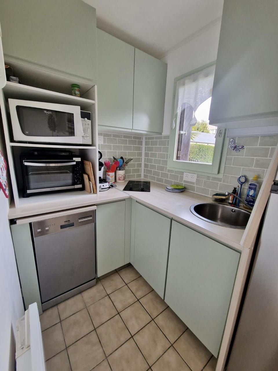 Kitchen or kitchenette, minibar, pet friendly, stove, toaster