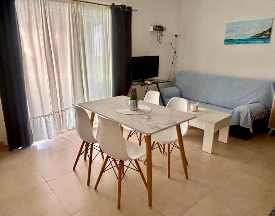 Carpe Diem Alicante apartamento Ático Apartment in Alicante