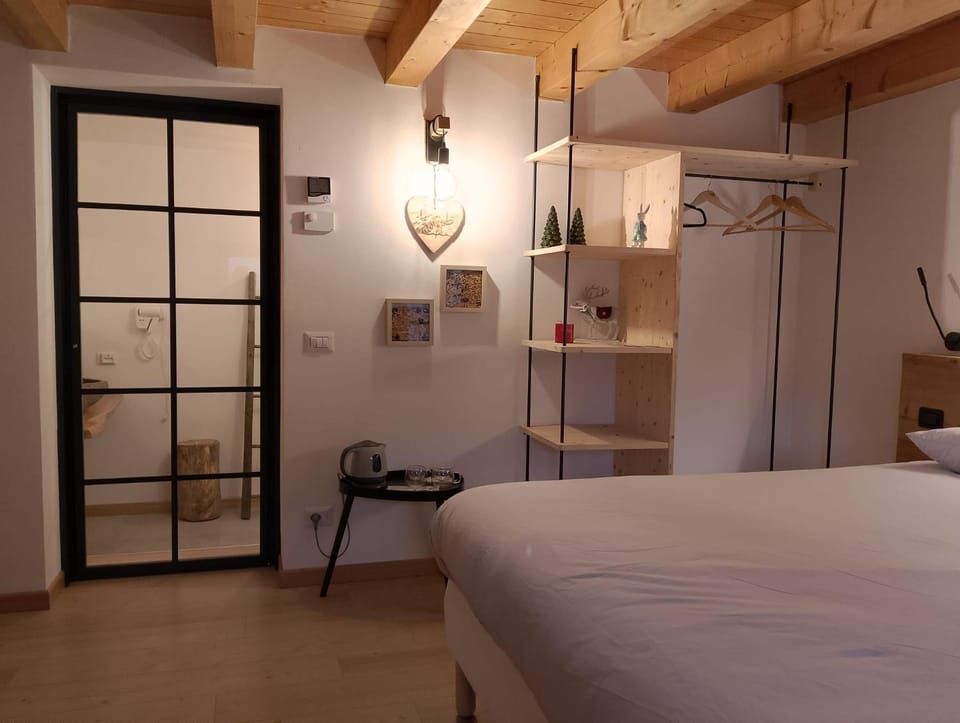 Coffee/tea facilities, Bedroom