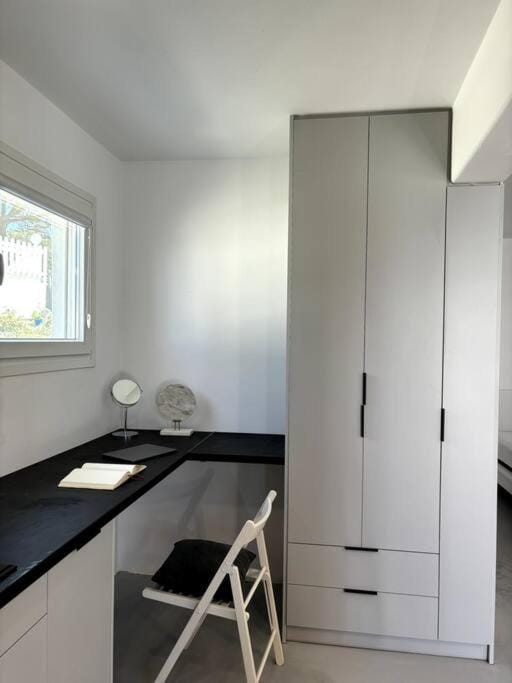 Minimal Grey Apartment Pool-front in Paros Apartment in Paros