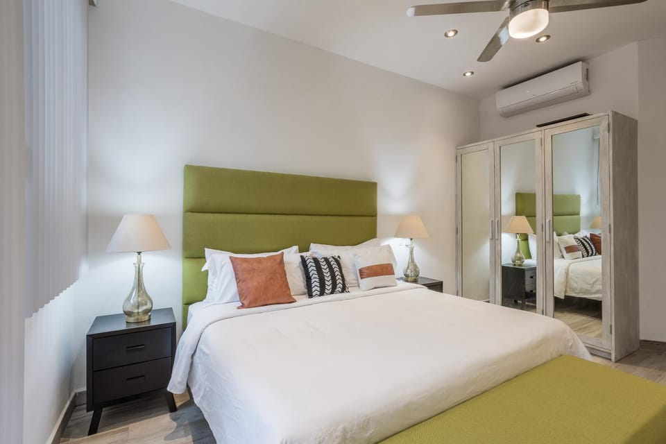 Bed, Bedroom, wardrobe