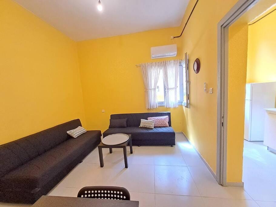Fellini Marcello garden (talpiot) Apartment in Haifa