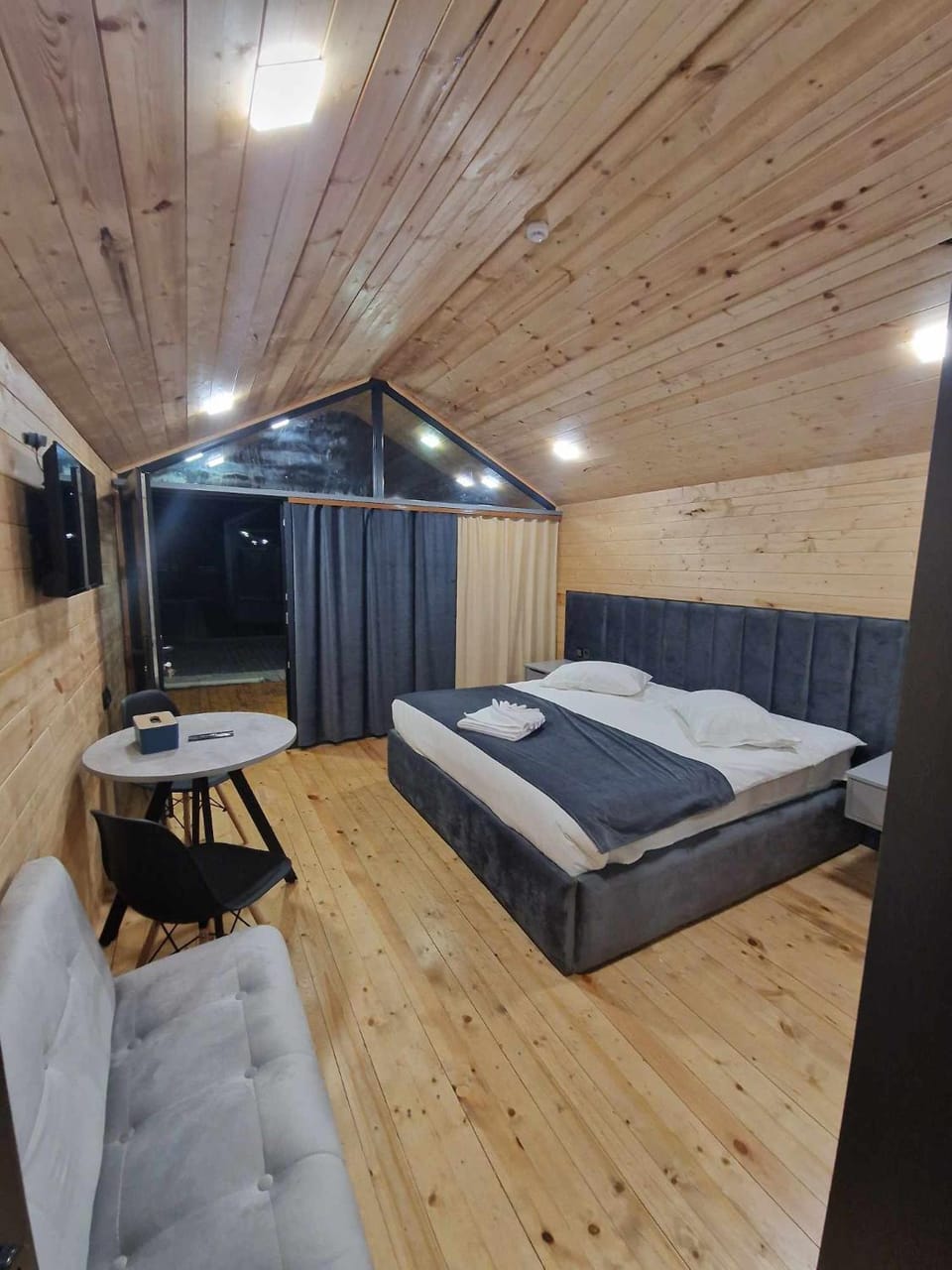 TV and multimedia, Bedroom