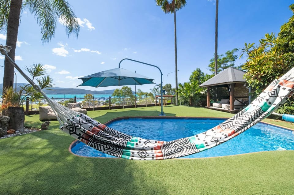'Sail Away' Airlie Beach house with Marina Views House in Airlie Beach