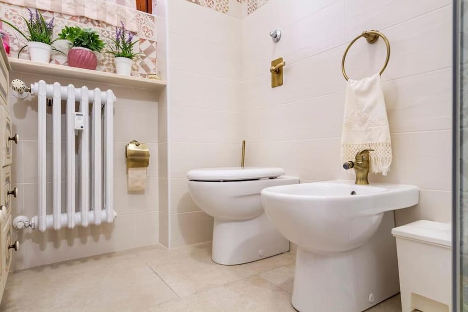 Appartamento elegante e tranquillo Apartment in Milan