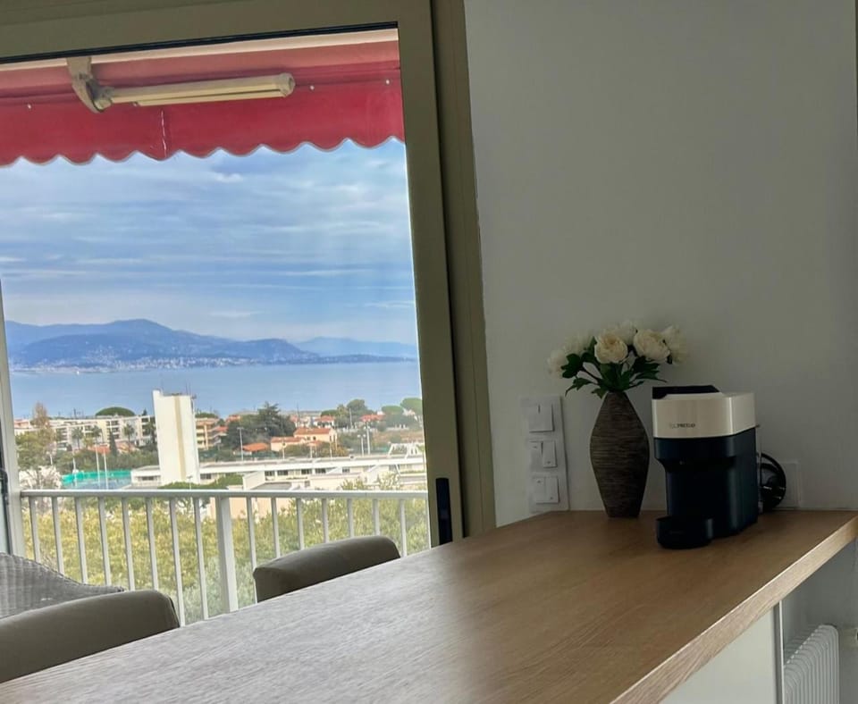 Dining area, Sea view