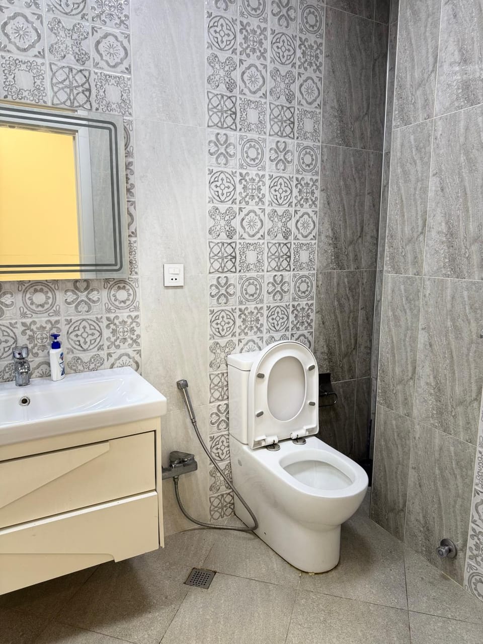 2Bath & 2 Bedroom Apartment Nearby Metro Apartment in Baku