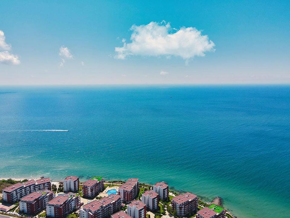 Horizon Sea View Apartment in Burgas Province