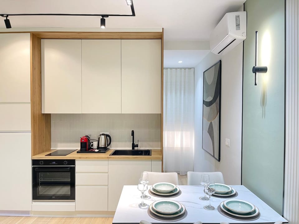 Coffee/tea facilities, Kitchen or kitchenette, Dining area, pet friendly, stove