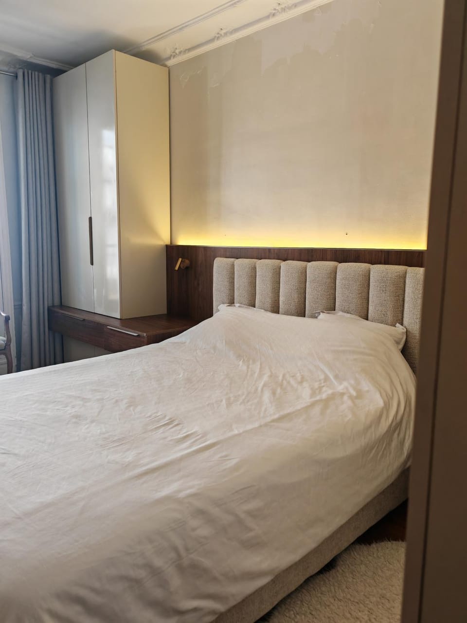 Grand Appartement Eiffel Tower View Apartment in Paris