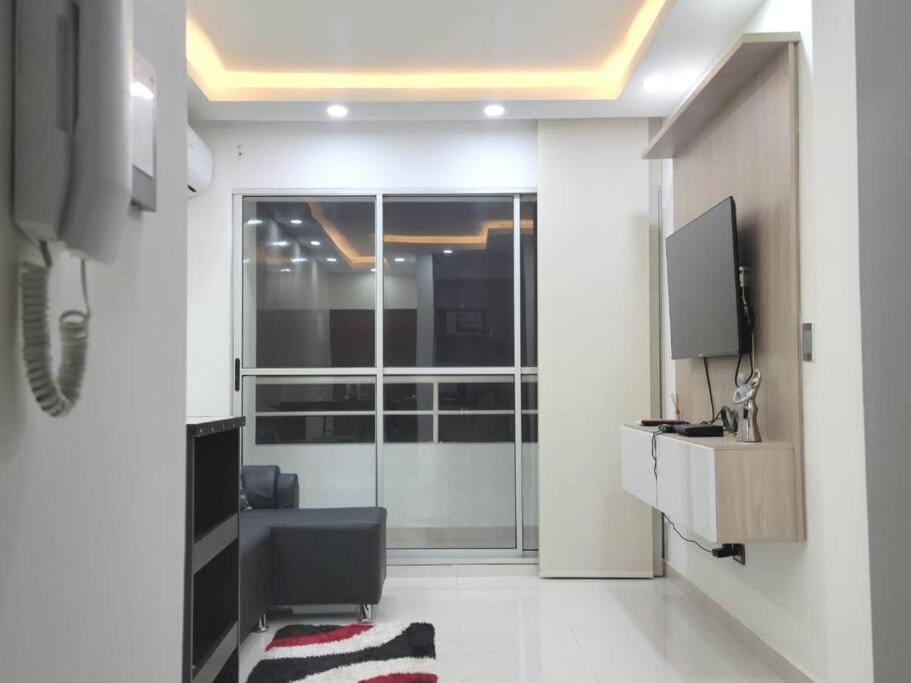 TV and multimedia, Living room, air conditioner