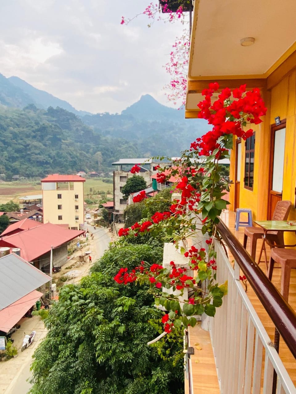 Pac Ngoi Village's homestay - Hoàng Nguyên Nature lodge in Vietnam