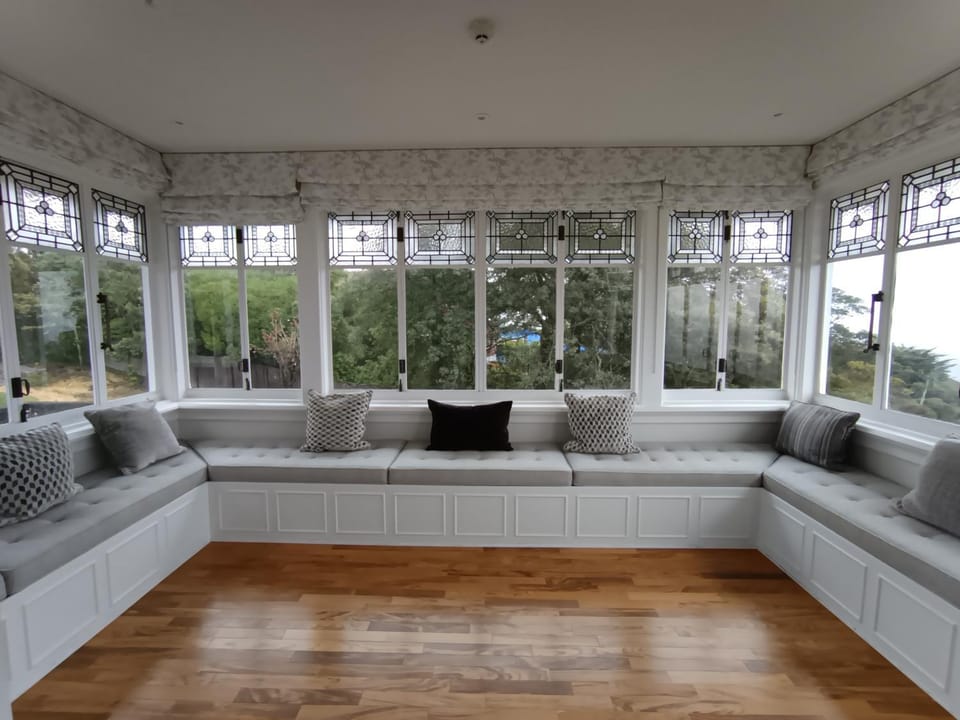 Hackthorne Gardens Luxury Accommodation Bed and Breakfast in Christchurch