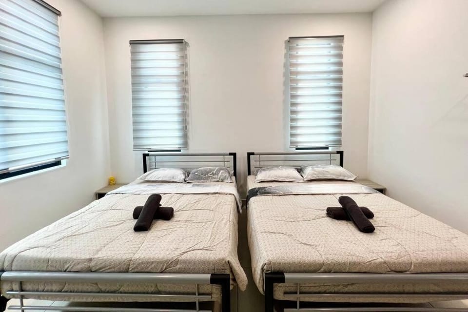 Uncle CK villa 20pax/pool/party House in Malacca