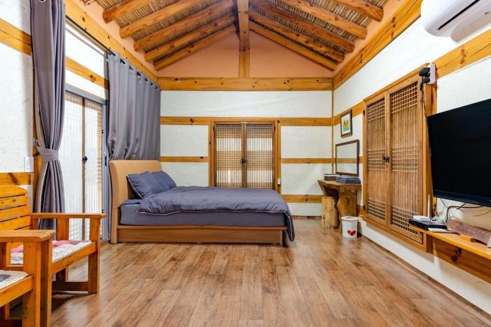 Hadong kkotdam pension Bed and Breakfast in South Korea