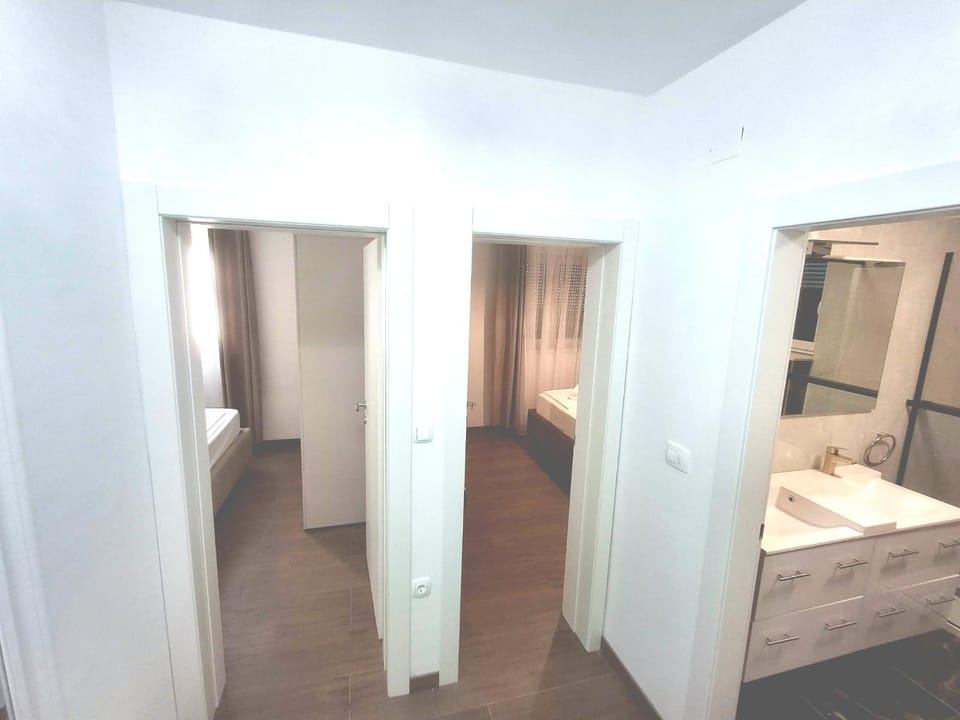 Marinore Apartment in Okrug Gornji