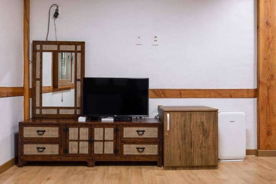 Gongju Haru Hanok Pension Bed and Breakfast in South Korea