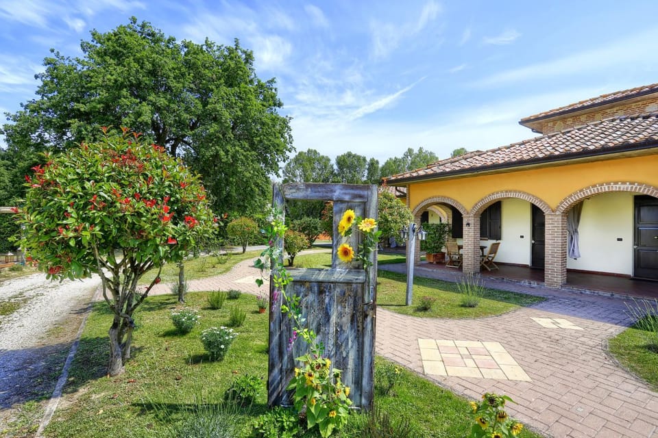 Agriturismo La Fattoria Country House in Umbria