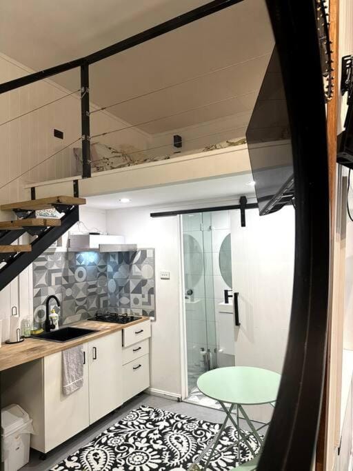 NEW! Sea Joley Tiny Home Apartment in Queensland