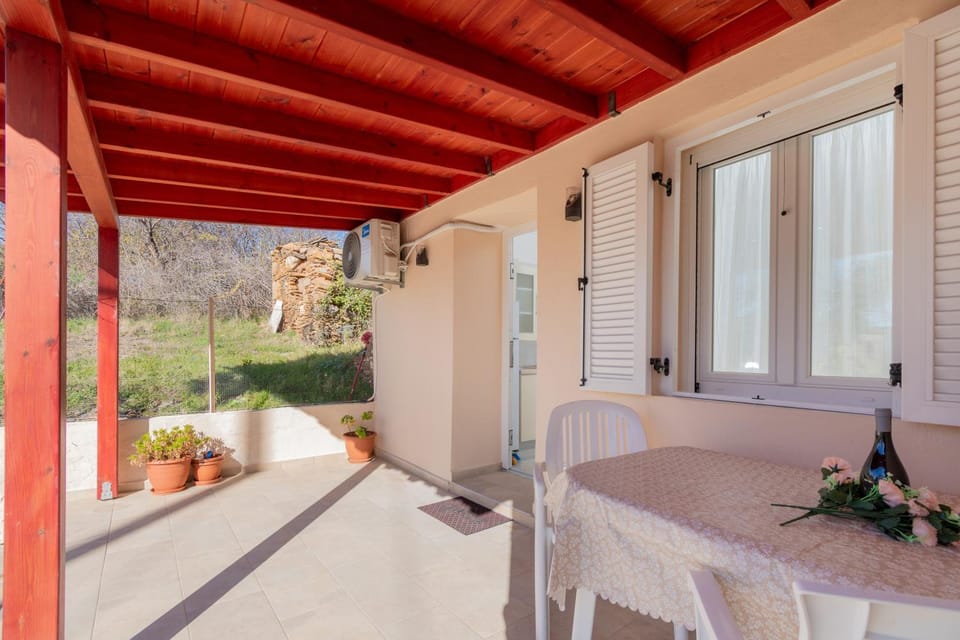 Patio, Garden, Balcony/Terrace, Garden view