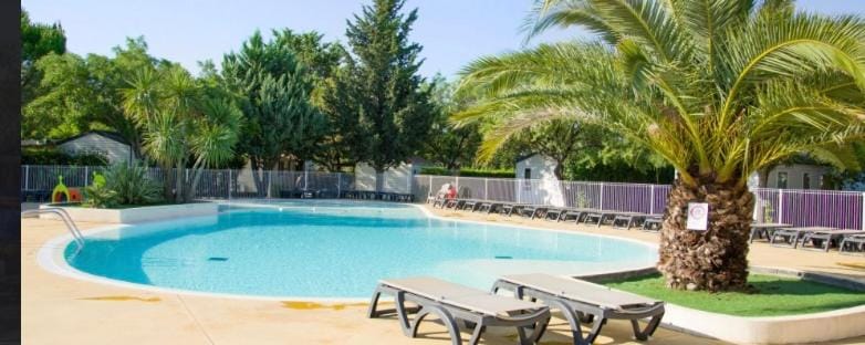 L’Echappée Belle de Sandra et Nicolas Campground/ 
RV Resort in Occitanie