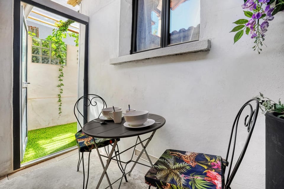 Appartement Cosy - Terrasse - Proche Métro Apartment in Toulouse