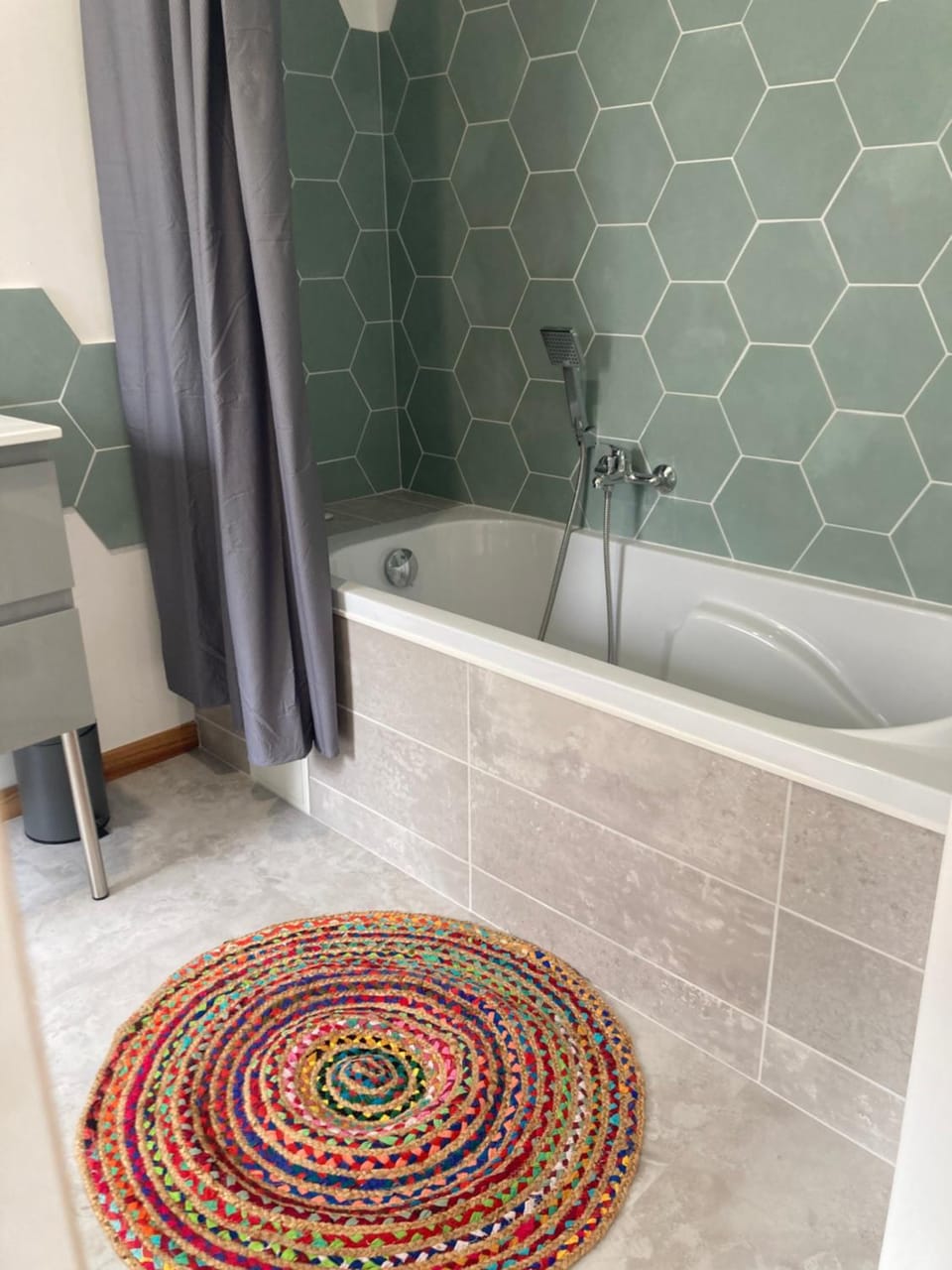 Bathroom, Bath
