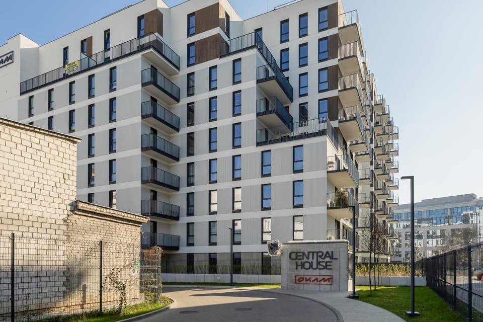 Property building, Facade/entrance, Off site