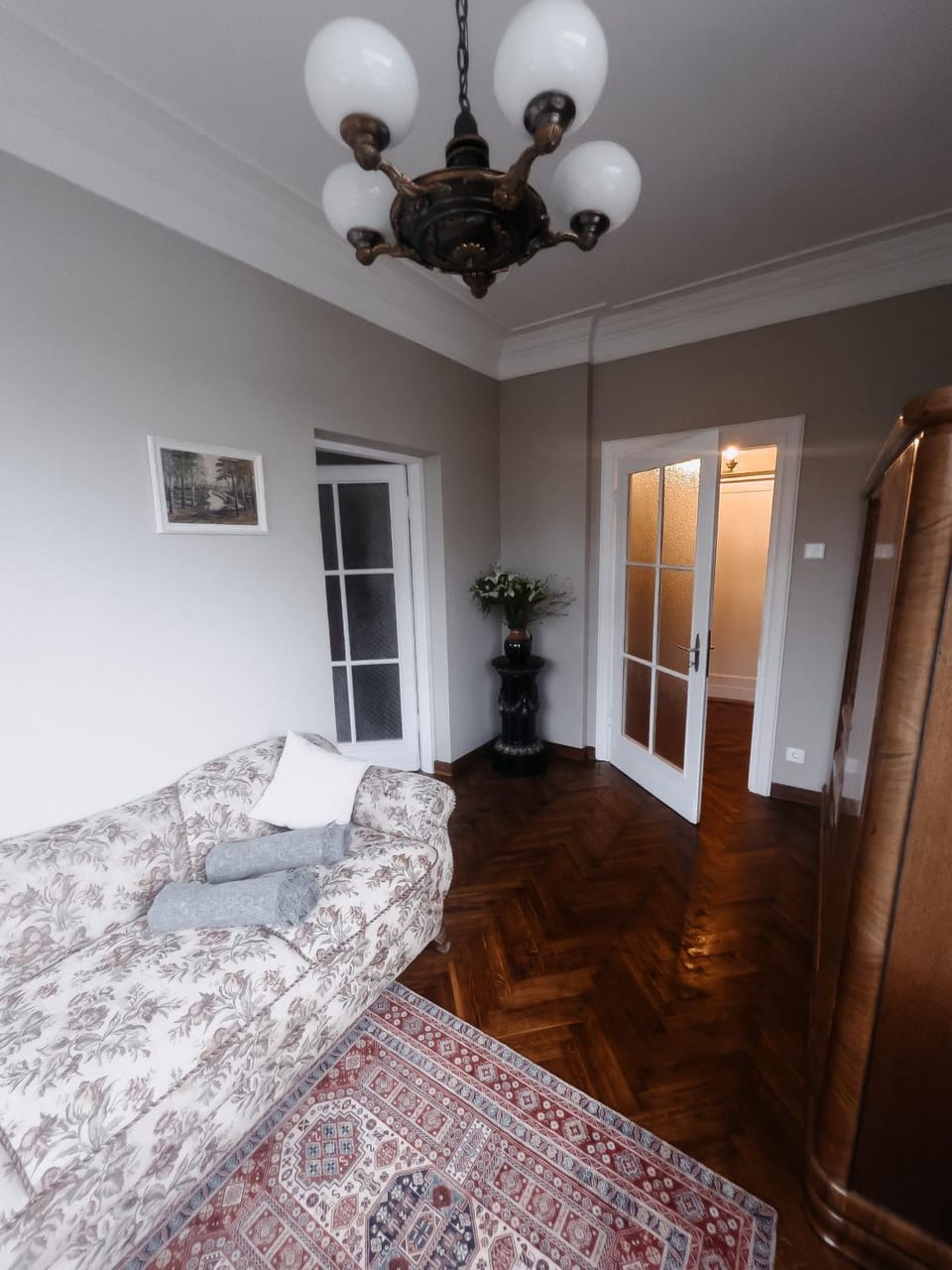 Living room, Photo of the whole room, Seating area