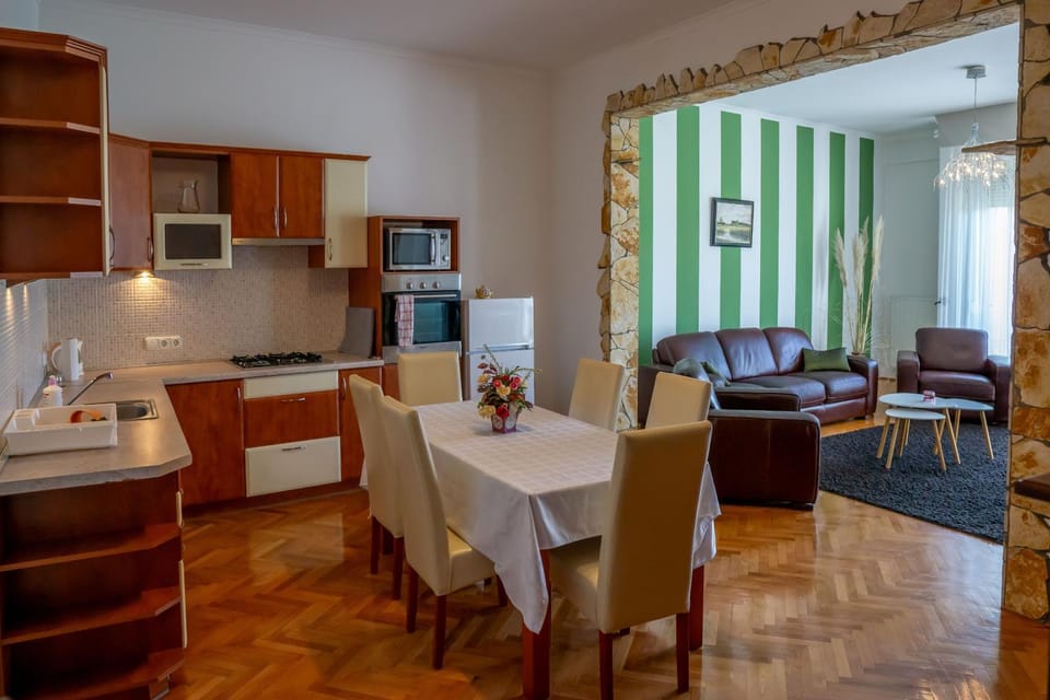 Sugovica Superior Apartment in Hungary