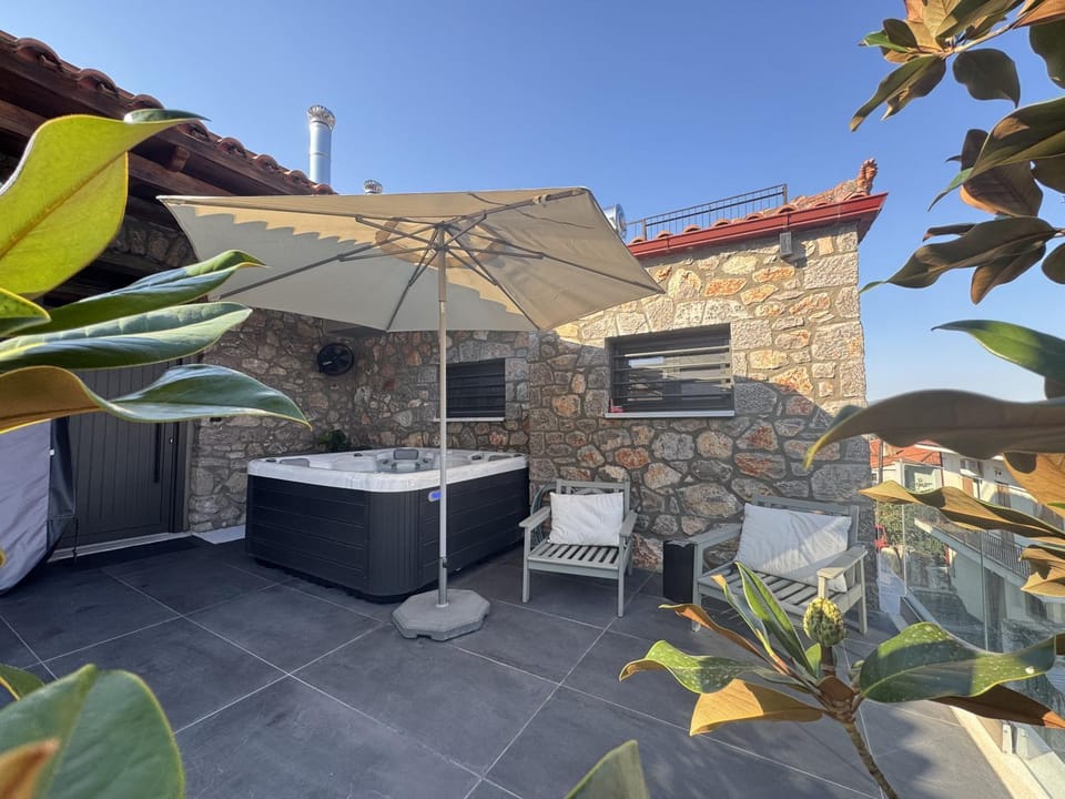 Amfikleias Earth houses Apartment in Peloponnese, Western Greece and the Ionian
