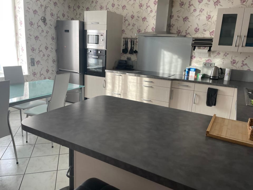 Chez Laurence House in Jura