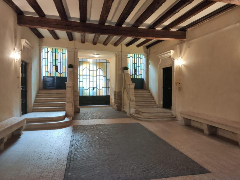 Arena Concert Concerto Love - Historic House Amorino at "Palazzo Tiolo" Palace Apartment in Verona
