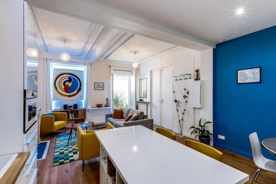 APPART LOFT ATYPICAL 72 M2 PARIS 16 MOLITOR Apartment in Paris