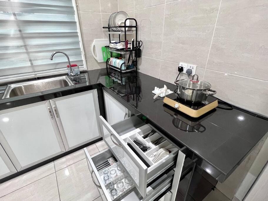 Kitchen or kitchenette, pet friendly