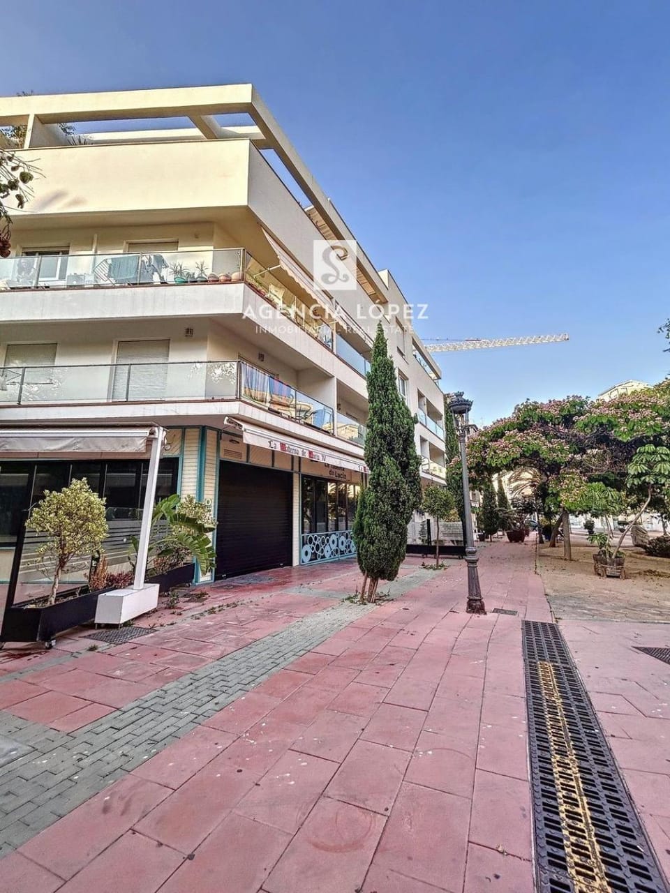 Alo Urban Sunshine Apartment in Estepona