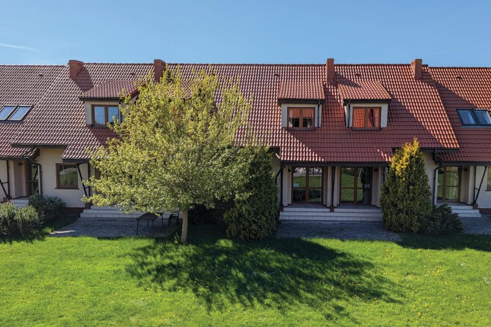 Property building, Garden, Garden