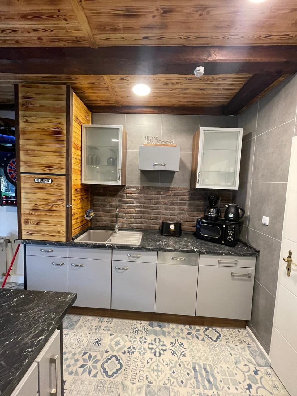 Coffee/tea facilities, Kitchen or kitchenette