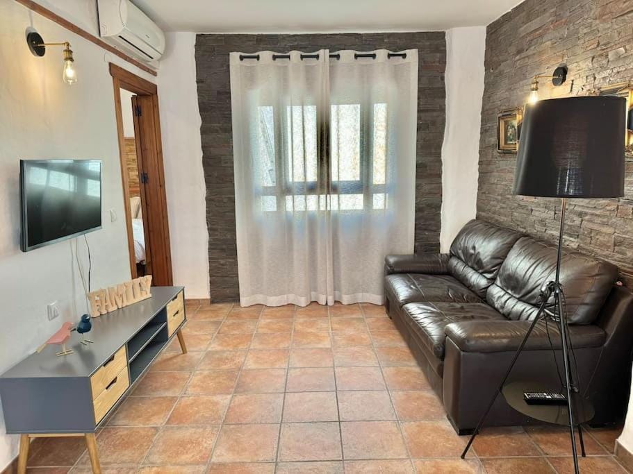 NUEVA 33 Apartamentos en el centro de Nerja Apartment in Nerja
