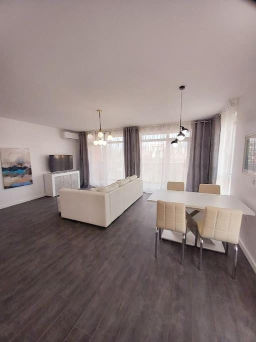 Luxury Apartment two bedrooms Paul Sеzanne Apartment in Plovdiv Province