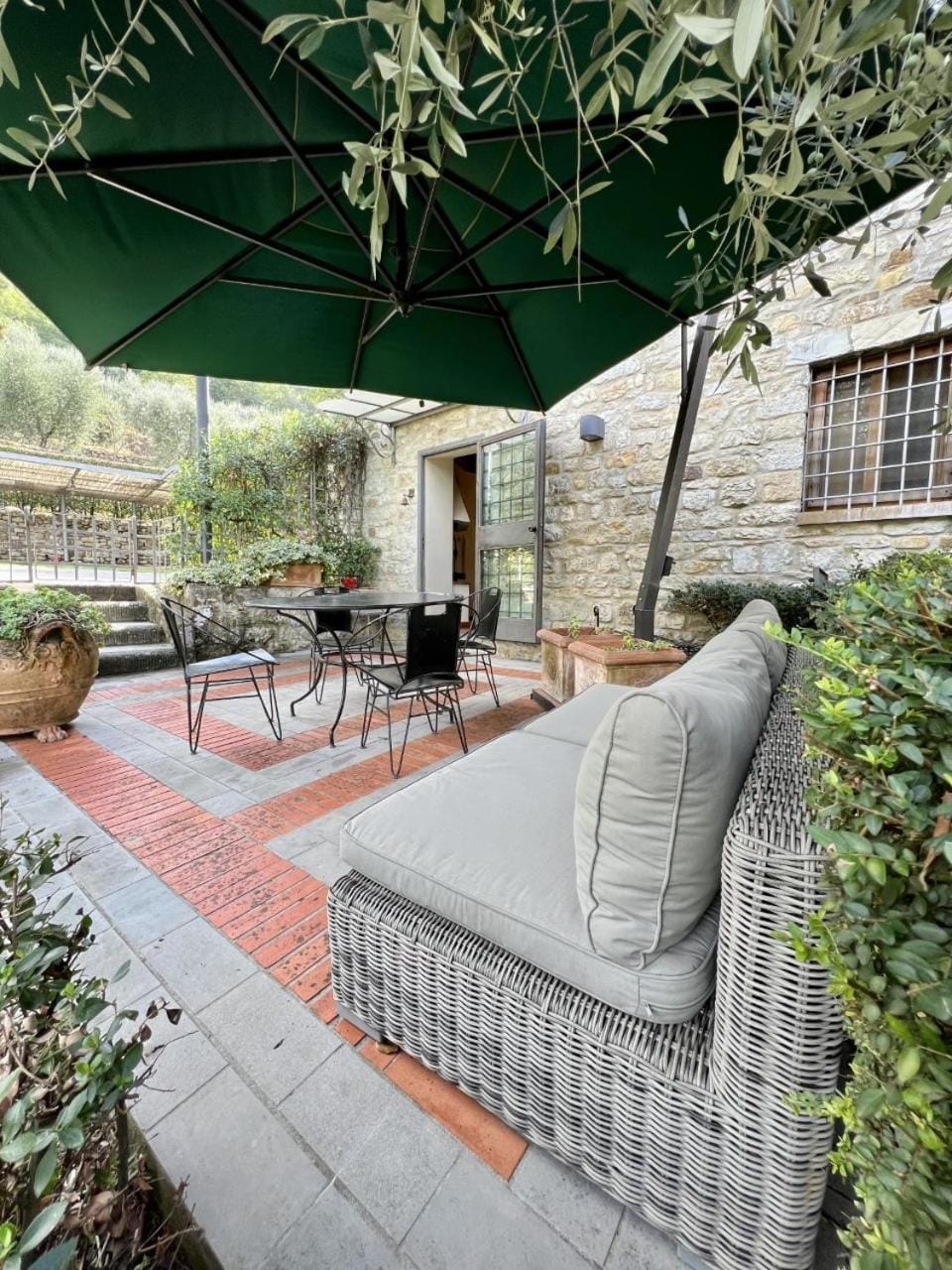 Property building, Garden