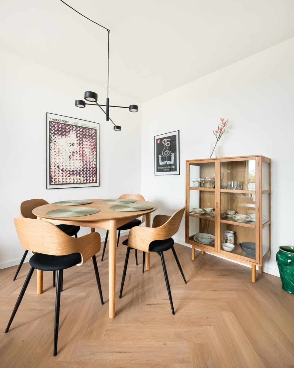 TV and multimedia, Kitchen or kitchenette, Dining area