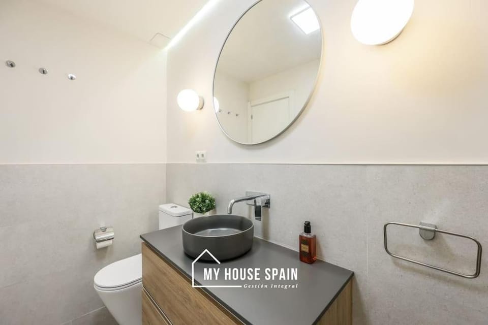MyHouseSpain - Nuevo piso reformado en Malasaña Apartment in Centro