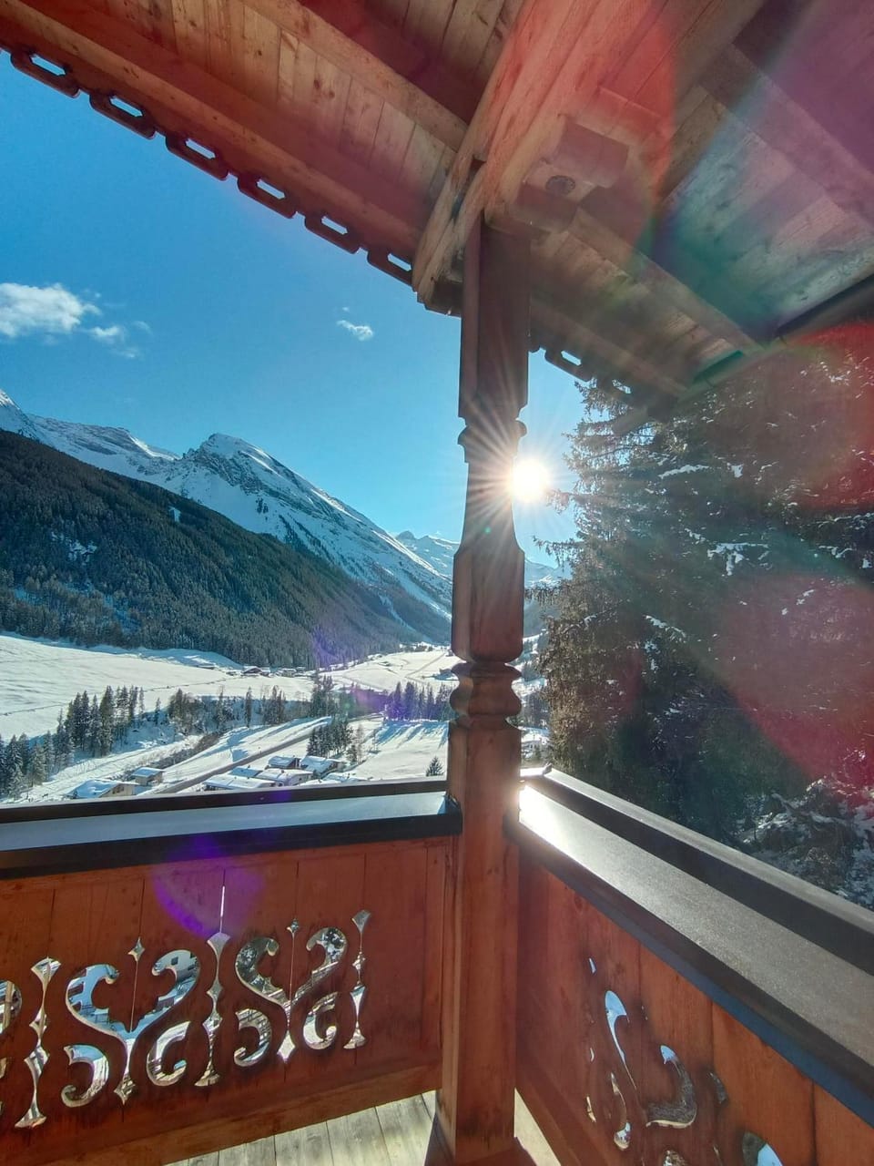 Natural landscape, Winter, Balcony/Terrace, Mountain view